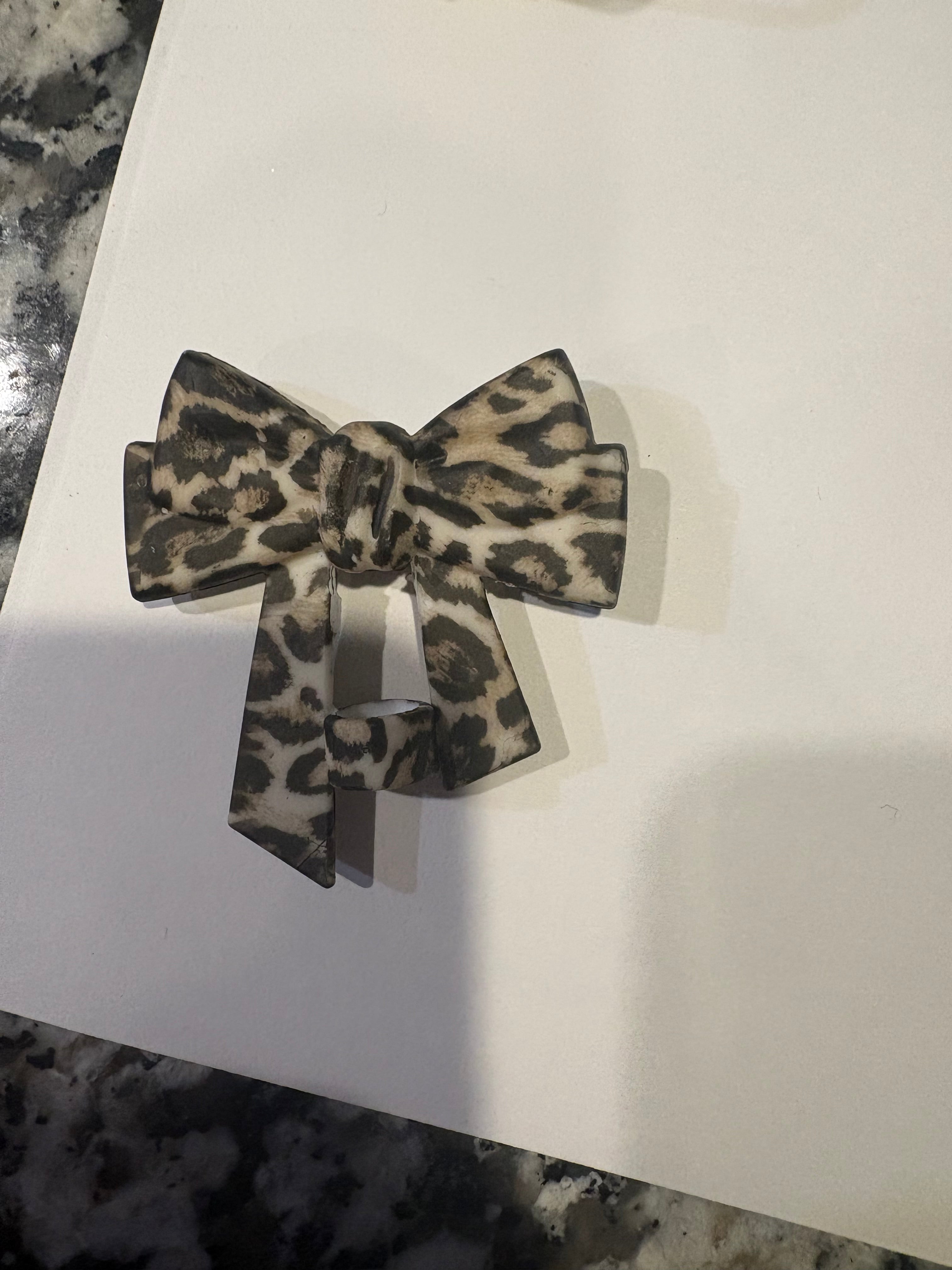 Bow Straw Topper